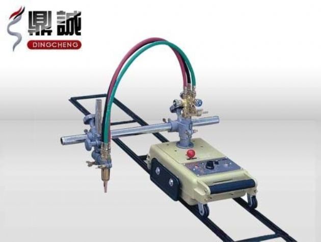 點(diǎn)擊查看詳細(xì)信息<br>標(biāo)題：半自動(dòng)火焰切割機(jī) 閱讀次數(shù)：4390
