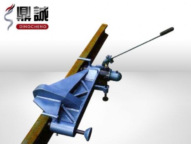 點(diǎn)擊查看詳細(xì)信息<br>標(biāo)題：水平液壓彎軌機(jī) 閱讀次數(shù)：4660