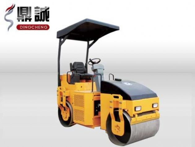 點(diǎn)擊查看詳細(xì)信息<br>標(biāo)題：3噸全液壓雙鋼輪壓路機(jī) 閱讀次數(shù)：12380